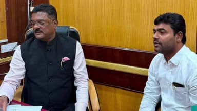 सोनपेठ: बस स्थानकांच्या आद्ययावतीकरणासाठी आ. राजेश विटेकर यांची परिवहन मंत्र्यांकडे मागणी : प्रश्न मार्गी लावण्याचे दिले आश्वासन