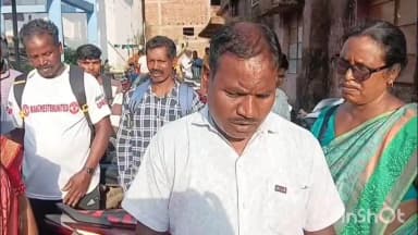 महुआडांड़: मंगलवार की सुबह 11:00 बजे ड्राइविंग लाइसेंस बनाने को लेकर महुआडार के मुखियाओं में हुआ आपसी विवाद ।