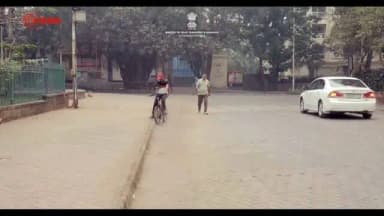 पापा के 'ड्रामा' के बिना बात समझ नहीं आती क्या?
लॉन्ग ड्राइव पर जाना सबको पसंद है, लेकिन वो यादगार तभी बनती है जब वो सुरक्षित हो। गाड़ी स्टार्ट करने से पहले यह पक्का करें कि आगे बैठे लोग ही नहीं, बल्कि पीछे बैठे पैसेंजर्स ने भी सीटबेल्ट लगाई हो।
अपनी जिंदगी को सुरक्षित बनाने के लिए किसी ड्रामे या चालान का इंतज़ार न करें। सुरक्षा को अपनी आदत बनाएं।
क्योंकि हर लॉन्ग ड्राइव, एक सेफ़ ड्राइव होनी चाहिए।
#RoadSafety #SafeDrive #SeatbeltSavesLives #jaipurpolice