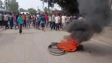 हायाघाट: पतोर थाना क्षेत्र के चंचल नगर में हुए संदिग्ध बम विस्फोट में घायल मजदूर रामबाबू की मौत,ग्रामीणों ने की सड़क जाम