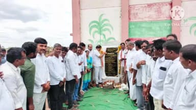 దేవరకొండ: ప్రభుత్వ గిరిజన సంక్షేమ బాలు ఆశ్రమ పాఠశాల నూతన వసతి గృహానికి శంకుస్థాపన చేసిన ఎమ్మెల్యే బాలు నాయక్