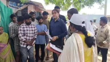 కొత్తగూడెం: ములకలపల్లి మండలంలో సీతారామ లిఫ్ట్ ఇరిగేషన్ ప్రాజెక్ట్ డిస్ట్రిబ్యూటరీ కెనాల్ భూసేకరణ పనులను పరిశీలించిన జిల్లా కలెక్టర్