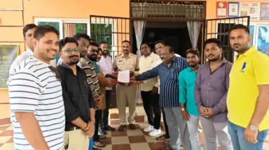 କଳାହାଣ୍ଡି: କେସିଙ୍ଗା ଓମ ନଗର ରାସ୍ତା ଦେଇ ନିଶାନ ବାର ସ୍ଥାନାନ୍ତର ନେଇ ଥାନାରେ ଅଭିଯୋଗ