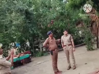 प्रतापगढ़: कोनी गांव में जमीनी रंजिश को लेकर हुई मारपीट में किशोर की प्रयागराज में हुई मौत, गांव पहुंचे पुलिस के अधिकारी
