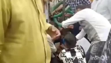 आलोट: पिपली नाका-भेरूगढ़ मार्ग पर हुई सीवरेज दुर्घटना मे दो आलोट क्षेत्र के युवको मे से एक कि मौत एक घायल।