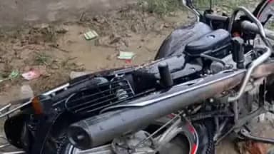 बुलंदशहर: गांव रतनपुर भट्टे के सामने ट्रांसफार्मर से भरी पिकअप गाड़ी की टक्कर, बाइक सवार पीएसी जवान की हुई मौत