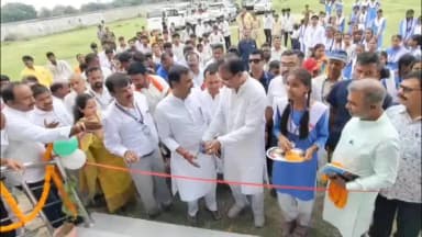 सुगौली: सुगौली के सुकुल पाकड़ के चिलझपटी में सांसद और विधायक ने संयुक्त रूप से राजकीय डिग्री कॉलेज का उद्घाटन किया