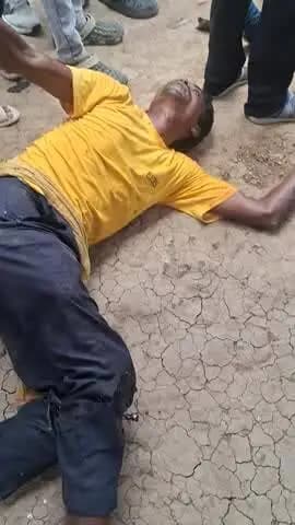 नौबतपुर लाख पर सब्जी मंडी के पास दो तीन युवक का दो मोटरसाइकिल टकराने से गंभीर हालत