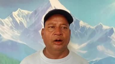 सिमडेगा: सिमडेगा शहर में ऑटो और टोटो वालों की बढ़ती संख्या के बीच ऑटो चालक संघ के जिला अध्यक्ष ने रखी बात