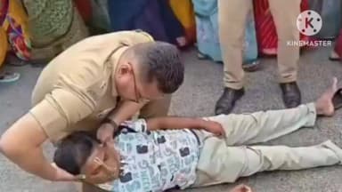 पुणे शहर: वारकऱ्याला अचानक फिट; डीसीपी संदीप भाजीभाकरे यांच्या प्रसंगावधानाने वाचले प्राण