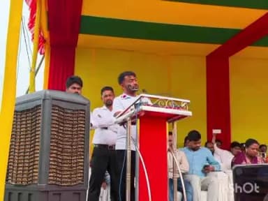 नावाडीह: नावाडीह में 116 करोड़ की लागत से बनने वाले आवासीय विद्यालय का डुमरी विधायक जयराम महतो ने भूमि पूजन एवं शिलान्यास किया