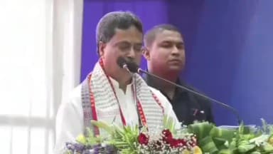 মোহনপুর: ডেস্টিনেশন ত্রিপুরা বিজনেস কনক্লেভের সূচনায় বক্তব্য রাখছেন মুখ্যমন্ত্রী প্রফেসর ডাক্তার মানিক সাহা