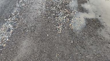 jila Pilibhit puranpur Arshad Kamal road per