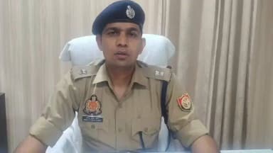 .@dgpup महोदय के आदेश के अनुपालन में जनपद सम्भल में चलाये जा रहे अभियान "ऑपरेशन साइ-वज्र" के तहत 01 अभियुक्त की गिरफ्तारी के सम्बन्ध में #ASPSouth श्री मनोज कुमार रावत की बाइट।
#UPPolice
#GoodWorkUPP https://t.co/hqB5WapBlG