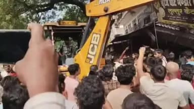 केराकत: केराकत में अतिक्रमण हटाने पहुंचे प्रशासन पर पथराव, नायब तहसीलदार घायल, मची भगदड़