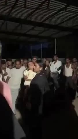 बांसी: मिश्रौलिया के भैंसाही में वीडियो भेजने के कुछ देर बाद युवक ने आत्महत्या की, पत्नी ने बताई पूरी घटना, वीडियो वायरल