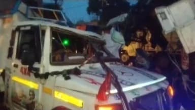 বারাসাত ১: গরু পাচার রুখতে বসতে চলেছে বজরং দলের চেকপোস্ট বারাসাত ডাকবাংলো মোড়ে , জানালেন বারাসাত নগর বজরং দলের সদস্য বাপন বিশ্বাস