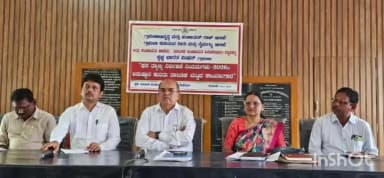 ಹಿರೇಕೆರೂರು: ಪಟ್ಟಣದಲ್ಲಿ ಘನತ್ಯಾಜ್ಯ ನಿರ್ವಹಣೆ ಕುರಿತು ಶಾಸಕ ಬಣಕಾರ್ ಸಭೆ