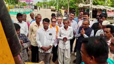 બોરસદ: બોરસદના જંત્રાલ દાદપુરા રોડને 240 લાખના ખર્ચ પહોળો કરવાનું ખાતમુહૂર્ત કેબિનેટ મંત્રી રમણભાઈસોલંકીના હસ્તે કરવામાં આવ્યું