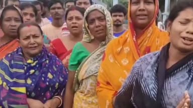রামনগর ১: শংকরপুর থেকে গভীর সমুদ্রে মাছ ধরতে গিয়ে ট্রলারসহ নিখোঁজ ১৬ টি পরিবারের মৎস্যজীবী, আতংকে দিন কাটাচ্ছে পরিবার গুলি