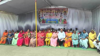 बुरहानपुर नगर: अयोध्या के राम मंदिर में हुए चंदा चोरी के मामले को लेकर महिला कांग्रेस ने लालबाग चौराहे पर उपवास रख जताया विरोध