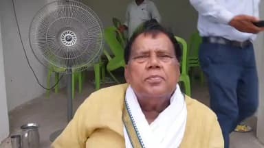 जगदीशपुर: पूर्व विधायक राम विशुन सिंह लोहिया ने कहा, सहयोग शिविर में जनता का कोई काम नहीं होने वाला