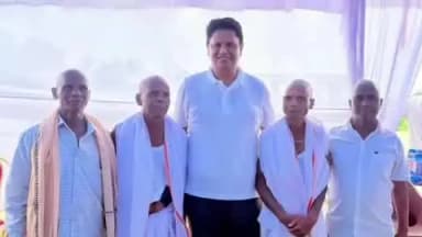 ଯାଜପୁର: ମୋଟରଙ୍ଗାପାଳ ଗାଁର ସମାଜସେବୀ ପିତାମ୍ବର ପରିଡାଙ୍କ ମା ଙ୍କ ଏକା ଦଶାହ କ୍ରିୟା,ଯୋଗଦେଇ ଶ୍ରଦ୍ଧାଞ୍ଜଳି ଜଣାଇଲେ ପୂର୍ବତନ ବିଧାୟକ l