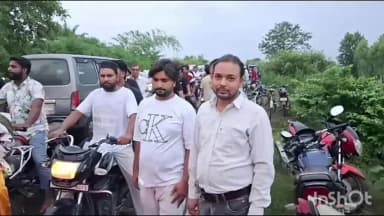 नजीबाबाद: किरतपुर में मण्डावर रोड स्थित मालन नदी के पुल पर शुक्रवार को हुआ बड़ा हादसा