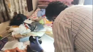 शिंदखेडा: दोंडाईचाजवळ धावडे गावात मोठी घरफोडी; बंद घर फोडून लाखो रुपयांचे सोने-चांदी लंपास.