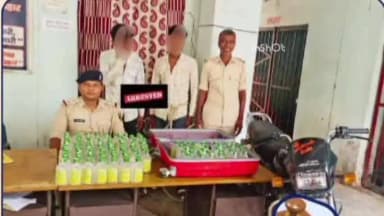 ढाका: कुंडवा चैनपुर पुलिस ने नेपाली शराब के साथ दो तस्करों को किया गिरफ्तार