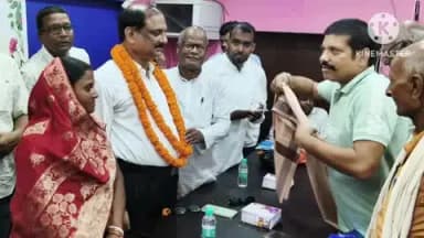 भरगामा: कर्मनिष्ठ व सरल स्वभाव के अधिकारी बीडीओ शशि भूषण सुमन की भावभीनी विदाई