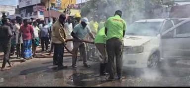 புதுக்கோட்டை: புதுக்கோட்டையில் காரில் திடீரென தீ! குடும்பம் உயிர் தவித்த அதிர்ச்சி சம்பவம்