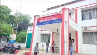 मऊरानीपुर: मऊरानीपुर में बीच सड़क दबंगों ने युवक को घेरकर बेरहमी से पीटा, पूरी वारदात CCTV में कैद
