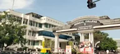 തിരുവനന്തപുരം: തിരുവനന്തപുരം മെഡിക്കൽ കോളേജിൽ ചികിത്സ ലഭിച്ചില്ലെന്ന് പരാതി