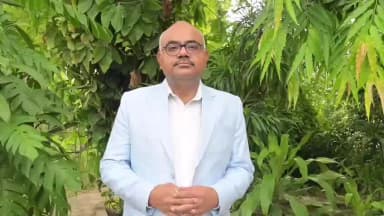 वृक्षारोपण के संबंध में जिलाधिकारी जितेंद्र प्रताप सिंह ने दी जानकारी
