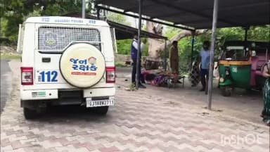 મહેસાણા શહેર: રાજ મહેલ કેમ્પસમાં જુગાર ધામ પર રેડ,112 પોલીસ વાન આવતા દોડધામ મચી