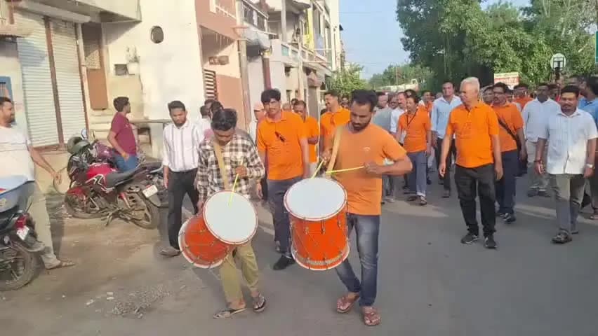 सेगांव: *आस्था का सैलाब: सेगांव से 255 श्रद्धालु बाबा बर्फानी के दर्शनों को रवाना*
#Segaon #AmarnathYatra2026 #BabaBarfani