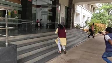 सातारा: आत्महत्येचा प्रयत्न केल्याबद्दल दोन जणांवर सातारा शहर पोलीस ठाण्यात गुन्हा दाखल