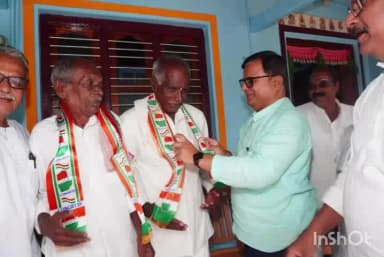 ಹಾನಗಲ್: ಅಡೂರ ಗ್ರಾಮದಲ್ಲಿ ಬಿಜೆಪಿ ತೊರೆದು ಕಾಂಗ್ರೆಸ್ ಪಕ್ಷಕ್ಕೆ ಸೇರ್ಪಡೆ