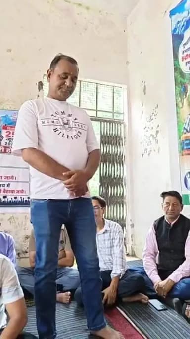 भटवाड़ी: भटवाड़ी में 17 दिवसीय जनआंदोलन विधायक-एडीएम के आश्वासन पर स्थगित