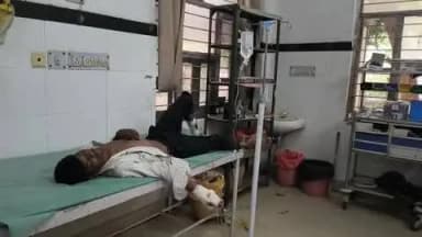 आबू रोड: आबूरोड के कुई सांगना के पास दर्दनाक सड़क हादसा, एक युवक की मौत, दो गंभीर घायल, सामने से वाहन आने पर अनियंत्रित हुई बाइक