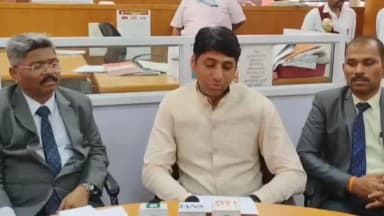 ಧಾರವಾಡ: ಲೋಕ್ ಅದಾಲತ್ ಯಶಸ್ವಿಯಾಗಿದ್ದು, 15 ಜೋಡಿಗಳ ಪುನರ್ ಮಿಲನ ನಡೆದಿರುವುದು ವಿಶೇಷ: ನಗರದಲ್ಲಿ ಜಿಲ್ಲಾ ಪ್ರಧಾನ ನ್ಯಾಯಾಧೀಶ ಎನ್.ವಿ.ವಿಜಯ