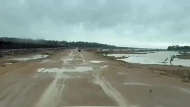 मगरलोड: मेघा एनिकट मार्ग बंद होने से किसानों और राहगीरों को हो रही परेशानी, लंबी दूरी तय करने से हो रहा आर्थिक नुकसान