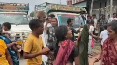 खुजनेर: खुजनेर में जमीन को लेकर दो पक्षों में हुआ विवाद एक पक्ष में थाने के सामने किया चक्काजाम