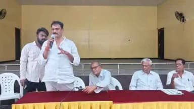 ఇబ్రహీంపట్నం: హైదర్ నగర్ డివిజన్ లో ఎస్ఐఆర్ కార్యక్రమంలో పాల్గొన్న మాజీ కార్పొరేటర్ నార్నె శ్రీనివాస రావు