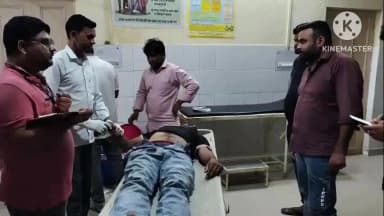 खानपुर: खानपुर कस्बे के सचिवालय के समीप ब्रेकर पर मोटरसाइकिल चालक असंतुलित होकर गंभीर घायल, जिला अस्पताल किया रेफर