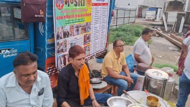 भण्डारा प्रत्येक शनिवार हाजीपुर स्टेशन स्थापित 8 जनवरी 2022 कोरोना कल को