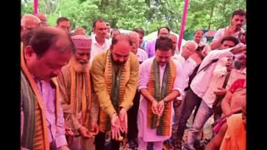 ଭଦ୍ରକ ଗ୍ରାମାଞ୍ଚଳ: ଭଦ୍ରକ ପୌରପାଳିକା 9 ନମ୍ବର ୱାର୍ଡ ଠାରେ ବରିଷ୍ଠ ନାଗରିକ ଙ୍କ ପାଇଁ ଭବନ ସିଳାନ୍ୟାସ କଲେ ଭଦ୍ରକ ବିଧାୟକ