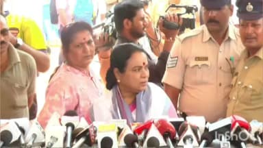 ಮೈಸೂರು: ಎಸ್ ಜಾನಕಿ ಅವರನ್ನು ಇತ್ತೀಚೆಗೆ ಭೇಟಿಯಾಗುವ ಅವಕಾಶ ಸಿಕ್ಕಿರಲಿಲ್ಲ: ಹಿರಿಯ ನಟಿ ಉಮಾಶ್ರೀ