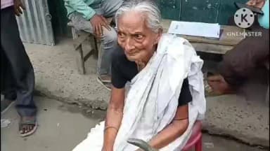 রায়গঞ্জ: নেশাগ্রস্ত ছেলের অত্যাচারে অতিষ্ঠ, থানার দ্বারস্থ রায়গঞ্জের ৮২ বছরের বৃদ্ধা মা